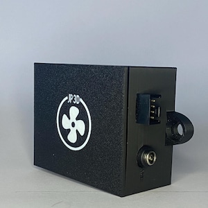 Simulador de carreras de viento: Controlador de ventilador doble para SimHub