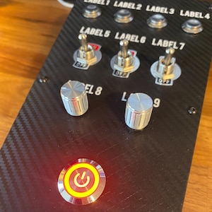 Customised Button Box Centre Console Style Simracing USB Control Panel Custom Labels Box for Asssetto Corsa BeamNG MSFS / VESA or Desk Mount