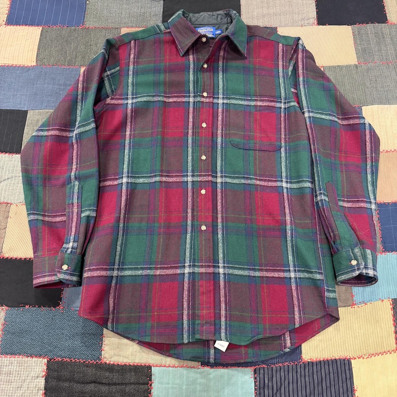 VTG 90's Pendleton Button Up Long Sleeve Shirt Mens Red Green Plaid Virgin Wool Bild 1