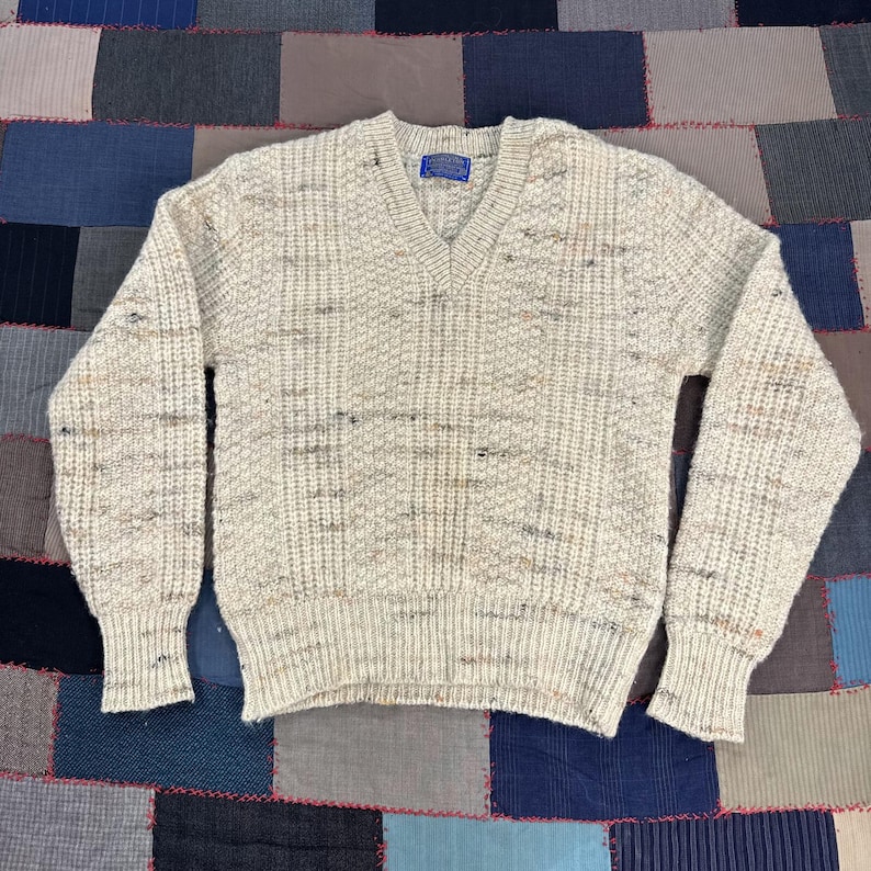 VTG 80s Pendleton Virgin Wool Sweater Cream Knit V-Neck Pullover USA Made Medium image 1