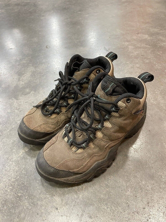 Nike, Vintage Nike Acg Hiking Boots Good Con Sz 7.5