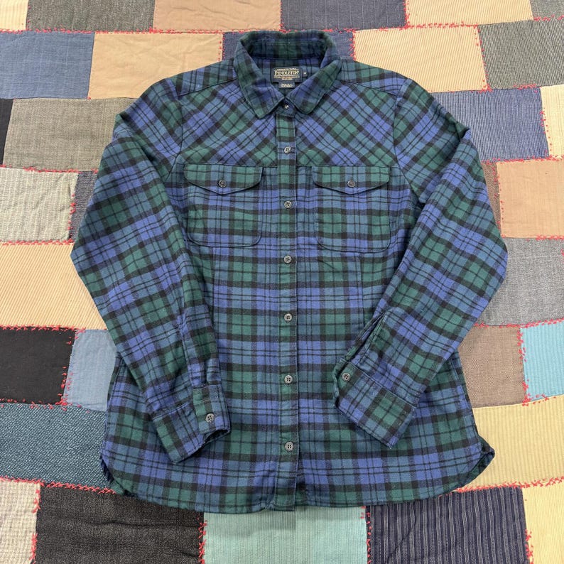 Vintage Pendleton Flannel Shirt Mens Green Navy Plaid Chest Pocket Classic - M image 1