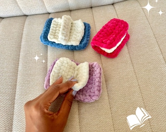 No Sew Crochet Pocket Book Plushie Pattern, with Video (PDF Pattern)