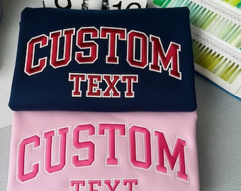 Anpassad broderad collegebokstävertröja, broderad skjorta, personlig broderad minimalistisk din text-tröja