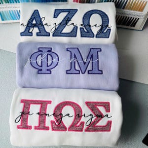 Benutzerdefiniertes Sorority-Sweatshirt - Griechische Buchstaben bestickter Rundhalsausschnitt - Personalisiertes Sorority-Kleid - Griechisches Lebensbekleidung