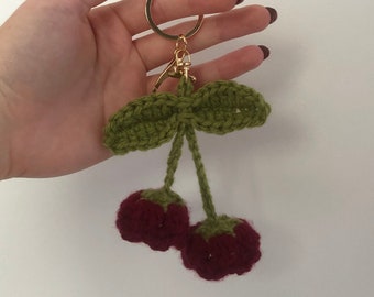 flower keychain, flower keyring, crochet keyring