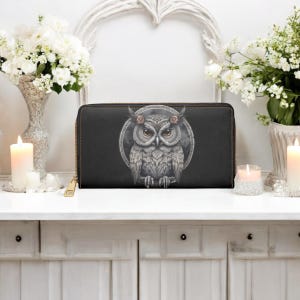 Celestial Owl Wallet with Zipper Closure, Witchy Boho Womens Clutch Purse, Mystical Night Bird Print Gift for Her, Zipper Organizer Wallet