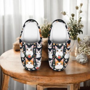 Cute Cat Print Slippers for Women | Kittycore Indoor Shoes | Tabby Cat Floral House Slippers | Cottagecore Gift for Cat Lovers