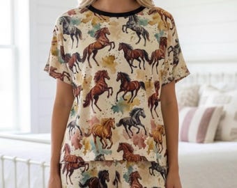 Wild Horse Pajama Set, Western Cowgirl Lounge Set Women, Two Piece Equestrian Sleepwear, Boho Stallion Lounge Set, Horse Mom Gift