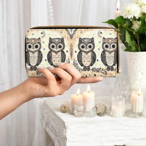 Cartera de búho para mujer: Cartera de piel vegana con cremallera y estampado vintage de búho. Regalo de animales del bosque. Precioso bolso de mano largo para amantes de las aves.