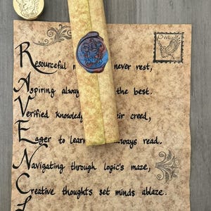 Pergamino de caligrafía de Ravenclaw personalizado: carta manuscrita personalizada y regalo de arte mural