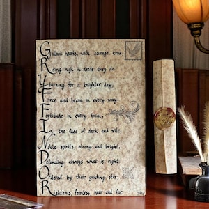 Pergamino con poema acróstico de Gryffindor: caligrafía de las casas de Hogwarts: regalo hecho a mano en pergamino para fanáticos de Harry Potter, brujas, magos o coleccionistas