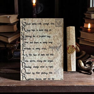 Pergamino con poema acróstico de Gryffindor: caligrafía de las casas de Hogwarts: regalo hecho a mano en pergamino para fanáticos de Harry Potter, brujas, magos o coleccionistas
