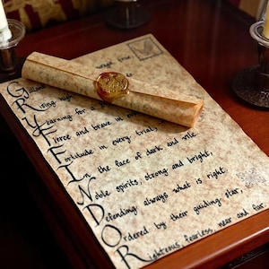 Pergamino con poema acróstico de Gryffindor: caligrafía de las casas de Hogwarts: regalo hecho a mano en pergamino para fanáticos de Harry Potter, brujas, magos o coleccionistas