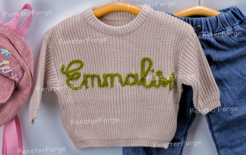 Personalized Handmade Knitted Baby Sweater A Cherished Keepsake or Baby Gift, Ideal for Toddlers and Kids, Perfect for Spring Bild 4