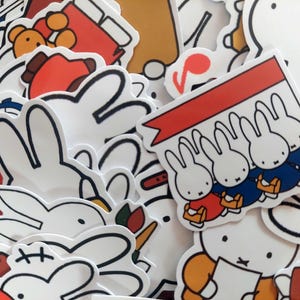 10-45 x Naklejki / Kalkomanie Miffy | Rozmiar: 3 cm - 5 cm | Słodkie | Kawaii | Królik | Niedźwiedź | Nijntje