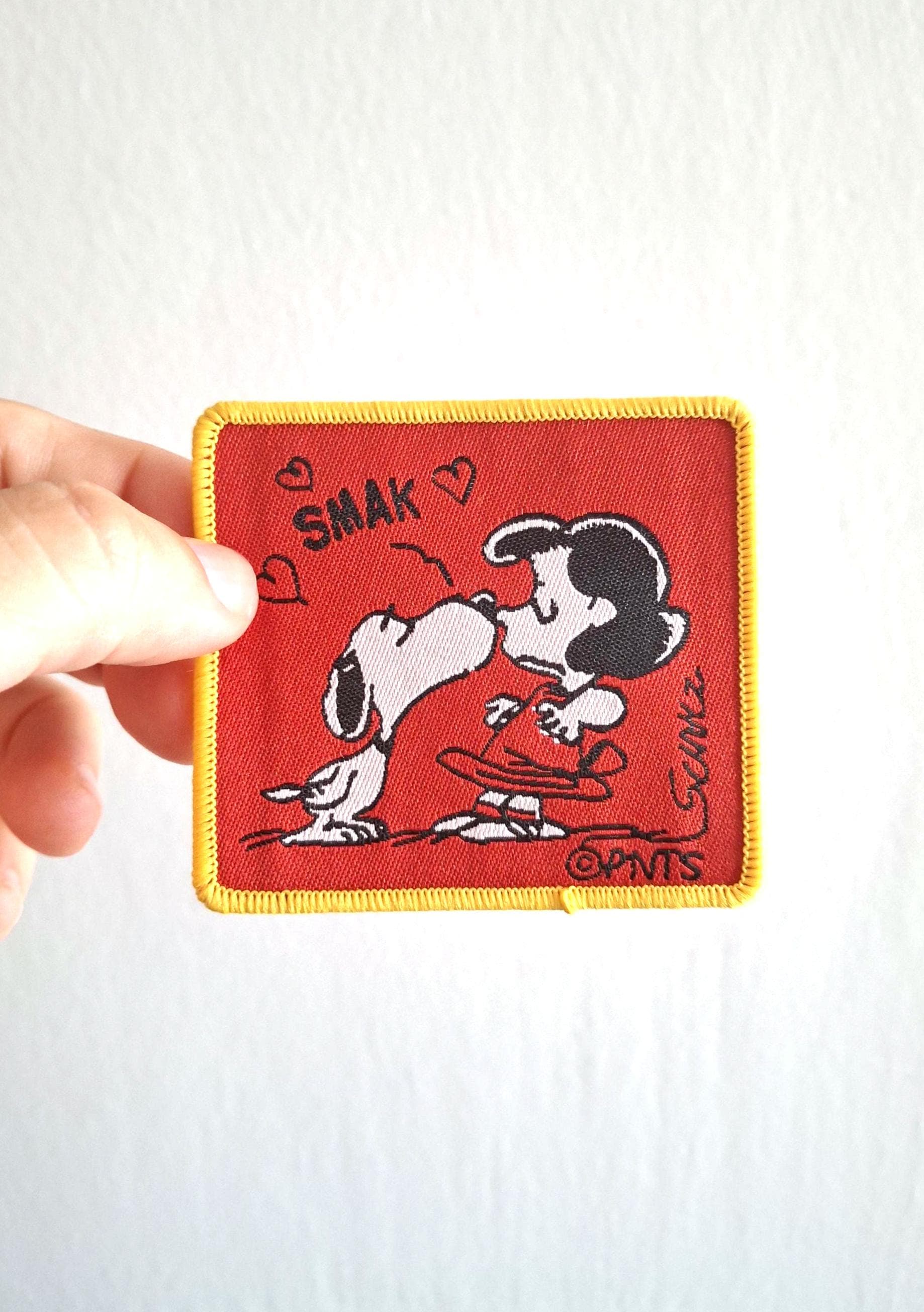 スヌーピー vintage ファブリック 4 Pieces Peanuts Christmas Snoopy & Woodstock Fabric by