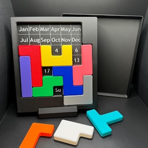 Tägliches Kalender-Puzzle - Mind-Sharping-Challenge | Bis zu 24x21 cm Hochwertiger Täglicher Spaß! Tolles Geschenk für Puzzle-Liebhaber jeden Alters Bild 4