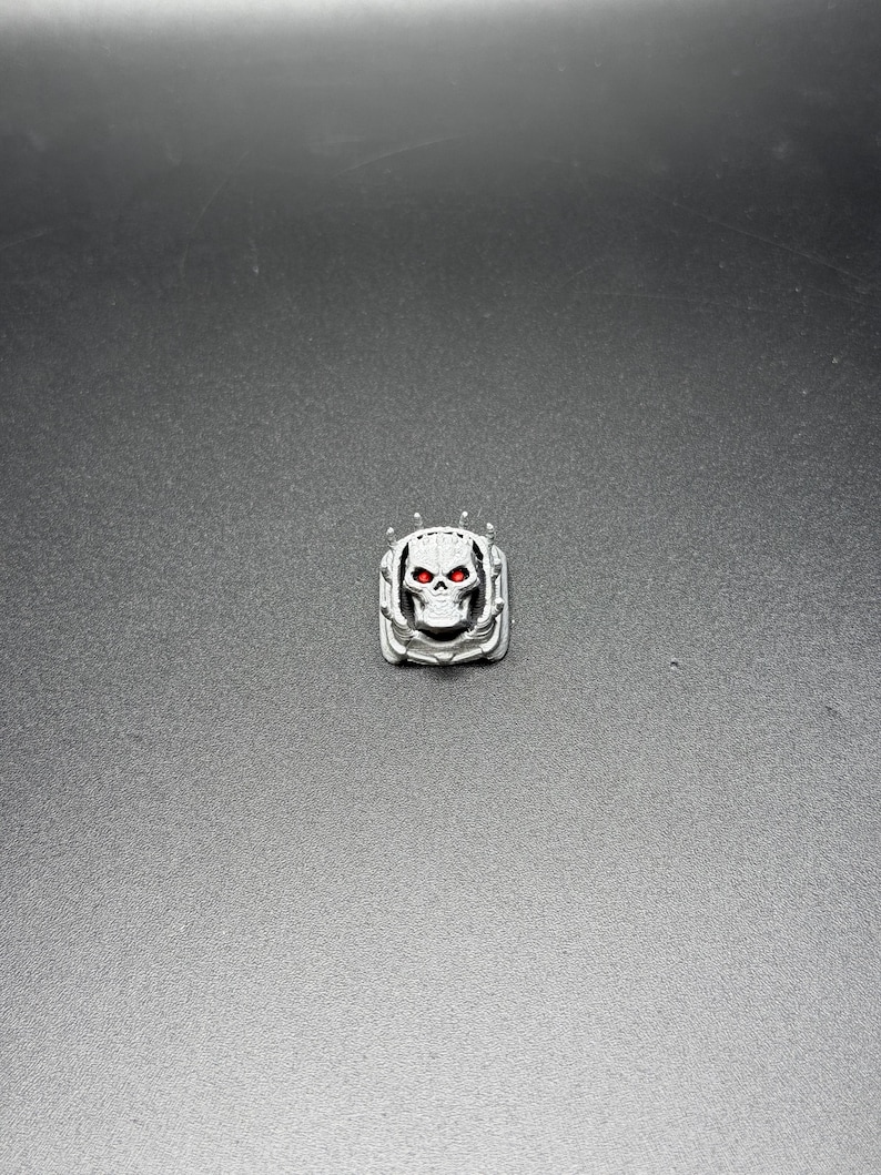 Handmade Inspired By Berserk Keycaps for Cherry MX - Custom Artisan Keycaps - Anime Fan Gift - Guts, Behelit, Gift for Him and Her image 7