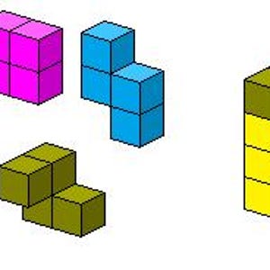 Puede incluir: Un conjunto de bloques de madera de colores en varias formas, incluyendo un rect&aacute;ngulo largo, una forma de T, una forma de L y un cuadrado. Los bloques est&aacute;n dispuestos en un patr&oacute;n de cuadr&iacute;cula, con el rect&aacute;ngulo largo en la esquina superior izquierda y el cuadrado en la esquina inferior derecha.