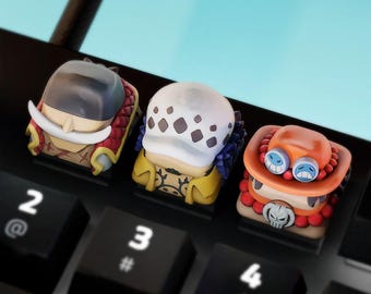 Handgemachte Anime Tastenkappen - Edward Newgate, Trafalgar Law, Portgas D. Ace für Cherry MX - Custom Artisan - Perfektes Anime Fan Geschenk