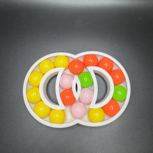 Hungarian Rings Puzzle Game – Devil’s Circles Marble Brain Teaser, Color Matching Logic Toy for Adults & Kids image 3