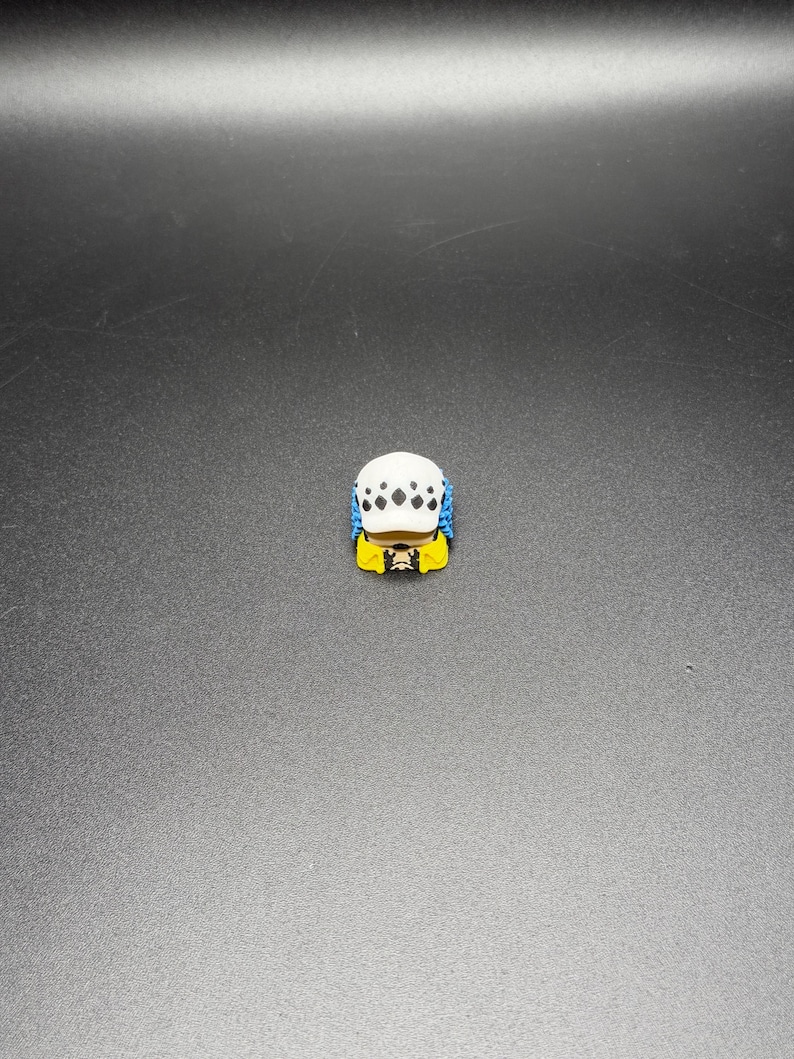 Handmade Anime Keycaps - Edward Newgate, Trafalgar Law, Portgas D. Ace for Cherry MX - Custom Artisan - Perfect Anime Fan Gift Trafalgar Law