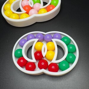 Hungarian Rings Puzzle Game – Devil’s Circles Marble Brain Teaser, Color Matching Logic Toy for Adults & Kids image 2