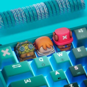 Inspiré à la main des porte-clés d'anime - Usopp, Nami, Chopper pour Cherry MX - artisan personnalisé - cadeau parfait pour les fans d'anime