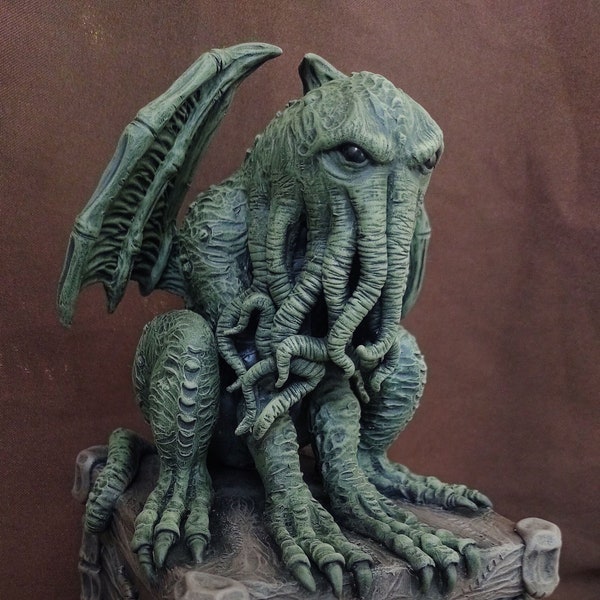 Figura de Cthulhu en altar, mini caja altar del Dios Primigenio Cthulhu, H.P. Lovecraft criatura, Escultura de Cthulhu