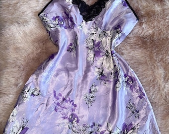 Vintage APT floral lace trim  silky babydoll  dreamy  timeless mini slip dress purple size medium