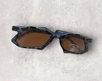 Vintage style retro unique edgy fashion glam festival sunglasses grey leopard print unisex new square   60s 70s