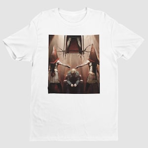 Silent Hill T-Shirt: James Sunderland & Pyramid Head Unisex Tee