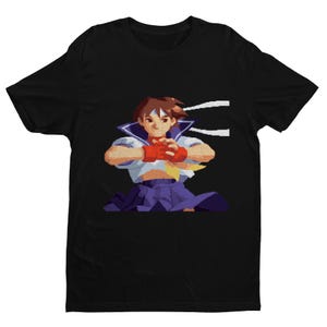 Maglietta Street Fighter Sakura: ritratto Alpha 2, vestibilità unisex
