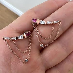 Rubin Cz Schlangenförmige Kette Baumeln Ohrring, Doppelte Kette Lünette Ohrstecker, 925 Solid Ohrringe, Baguette Schlange Ohrringe, Crawler Ohrringe