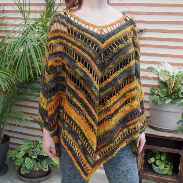 Poncho au crochet - fait main