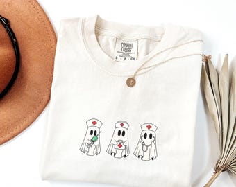 Camiseta de enfermera fantasma con colores cómodos: camiseta de Halloween espeluznante