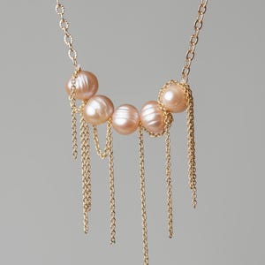 Tiny Pink Freshwater Pearl Necklace, Double Layer Gold Necklace, Minimalist Jewelry for Women, Bridal Necklace, Bridesmaid Gift, Dainty Look