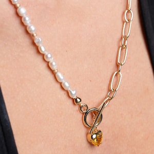 Valentine's Day Half Chain Pearl Necklace, Zircon Heart Pendant, Necklace, Paperclip Chain Necklace, Freshwater Pearl Jewelry Gift