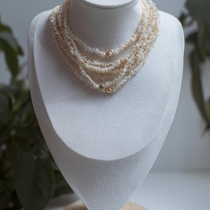 Collar de perlas Keshi, collar de perlas irregulares de oro de 18 k, gargantilla de perlas barrocas, collares de perlas pequeñas reales, regalo único para ella, novia