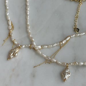 Handmade Baroque Pearl Choker: Mother of Pearl Rondelle Beads
