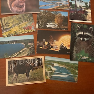 10 Canadian Iconic Postcards, circa 1970-1990.  Set of 10.