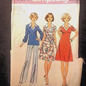 Anni '70 / Simplicity 6277 / Taglia 10 1/2, taglia 12 1/2 / Cartamodello vintage / pantaloni, vestito, top / mezza taglia / completo e tagliato