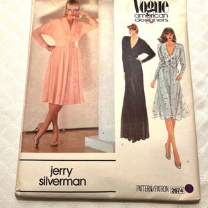 Vogue American Designers Jerry Silverman sewing pattern 2674 UNCUT.