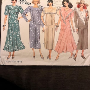 Vogue Pattern 1846 |  sizes 8-10- 12 |  Vintage sewing pattern | dress | Uncut | factory folded
