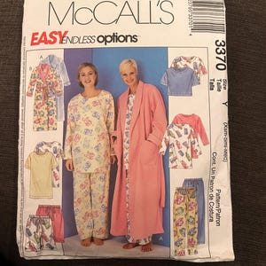 McCalls 3370 | einfach endlose Möglichkeiten | Schlafanzug | Robe, Tunika, Schlaf Shorts | Größe Y- xsm, sml, med