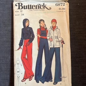 Anni '70 / Butterick 6872 / Taglia 12 / tuta e giacca / Cartamodello / Completo e tagliato