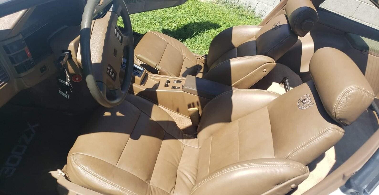 Custom Seat × Interior Art by OLDSTITCH Custom Made 300ZX / Z31 (1984-1989) Replacement Faux Leather Seat