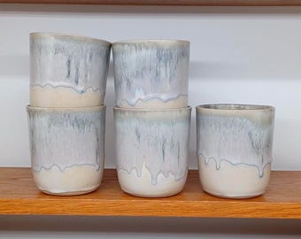 Keramik Trinkbecher handgemacht - Steinzeug Becher 300ml, Kaffeebecher ohne Henkel, spülmaschinenfest, moderner Glasurverlauf, Unikat