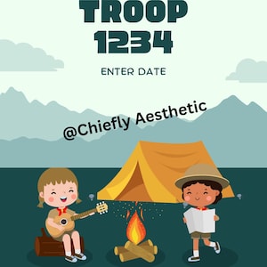 Puede incluir: Gráfico con temática de acampada con el texto "COURT OF HONOR TROOP 1234 ENTER DATE" sobre una escena de dibujos animados de dos niños, una tienda de campaña y una hoguera. Un niño toca la guitarra y el otro lee un mapa. La frase "PREPARED FOR LIFE" está en la parte inferior.